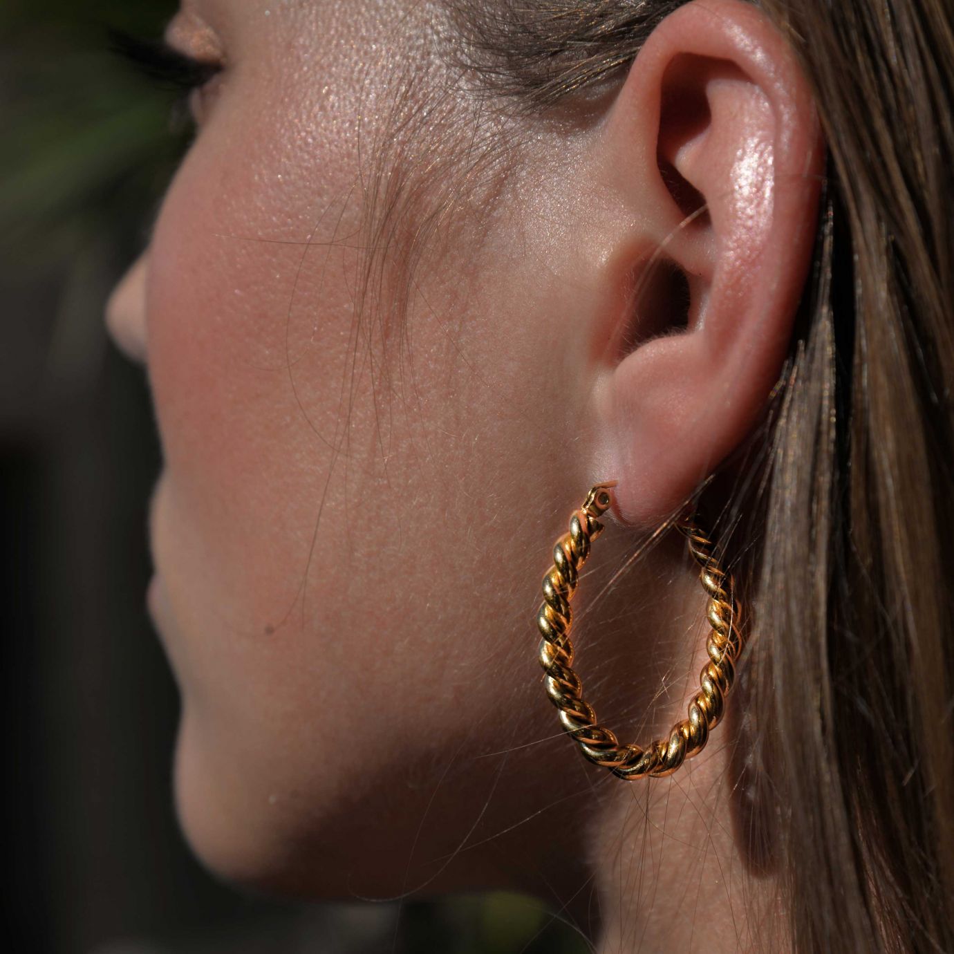 CAPRI HOOP EARRINGS